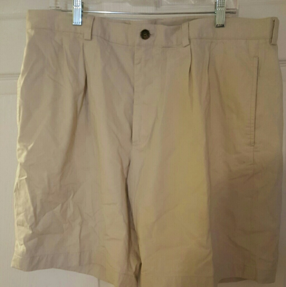 Brooks Brothers Shorts 38W